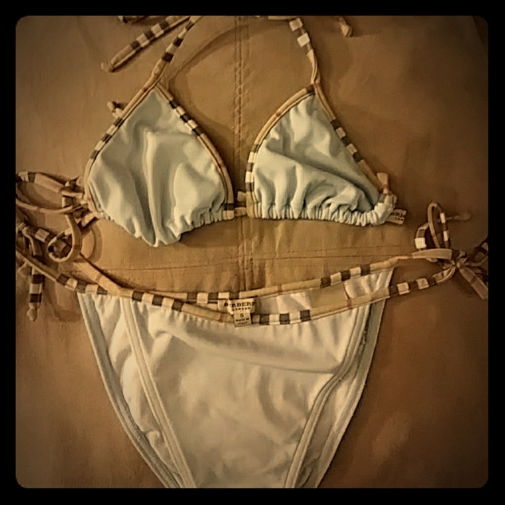 Burberry bikini